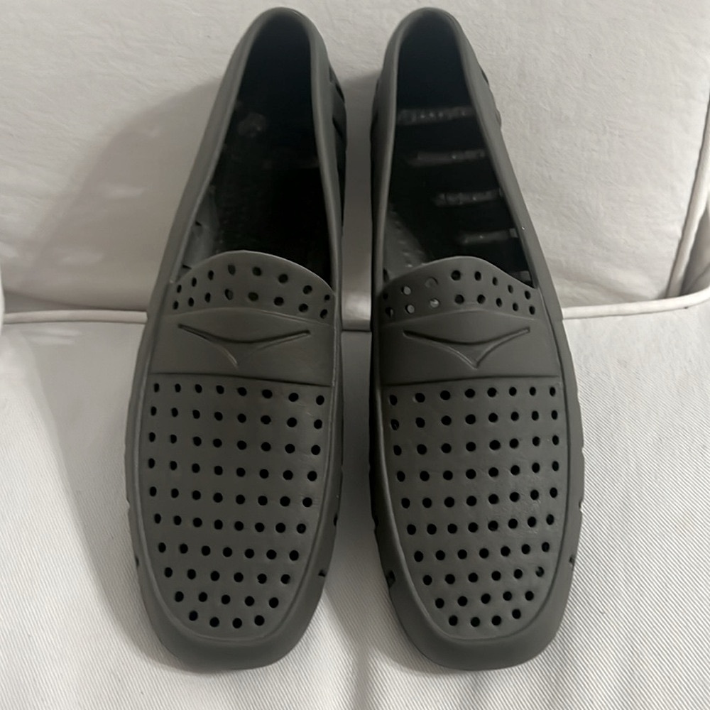Floafers Womens flats size 10
